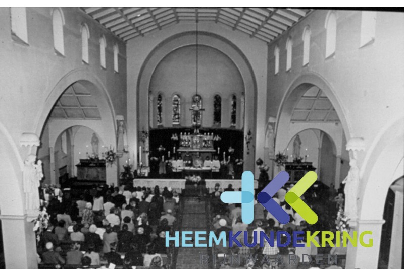 Binnen in de kerk Spijk F00002219